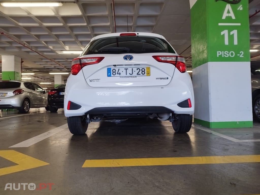 Toyota Yaris 1.5 Hybrid 101 CV