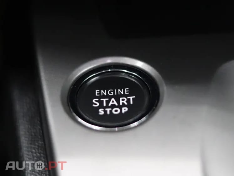 Peugeot 308 1.5 BlueHDi Active Pack — fotografia 11