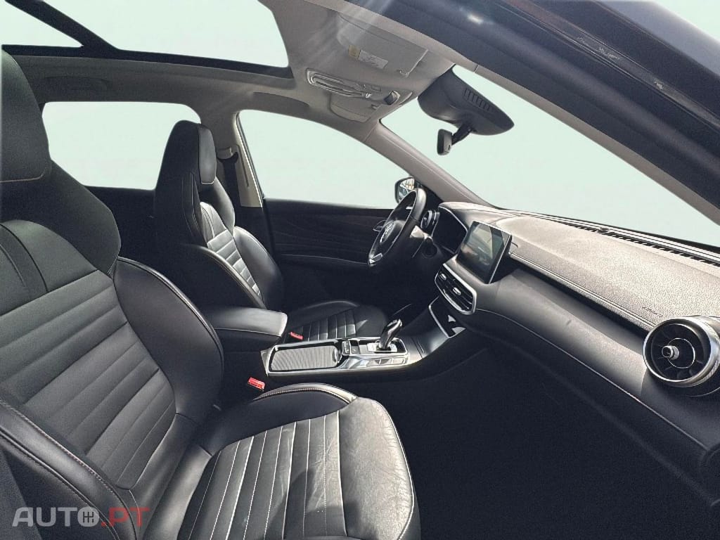 MG EHS 1.5 T-GDI Plug-in Hybrid Luxury