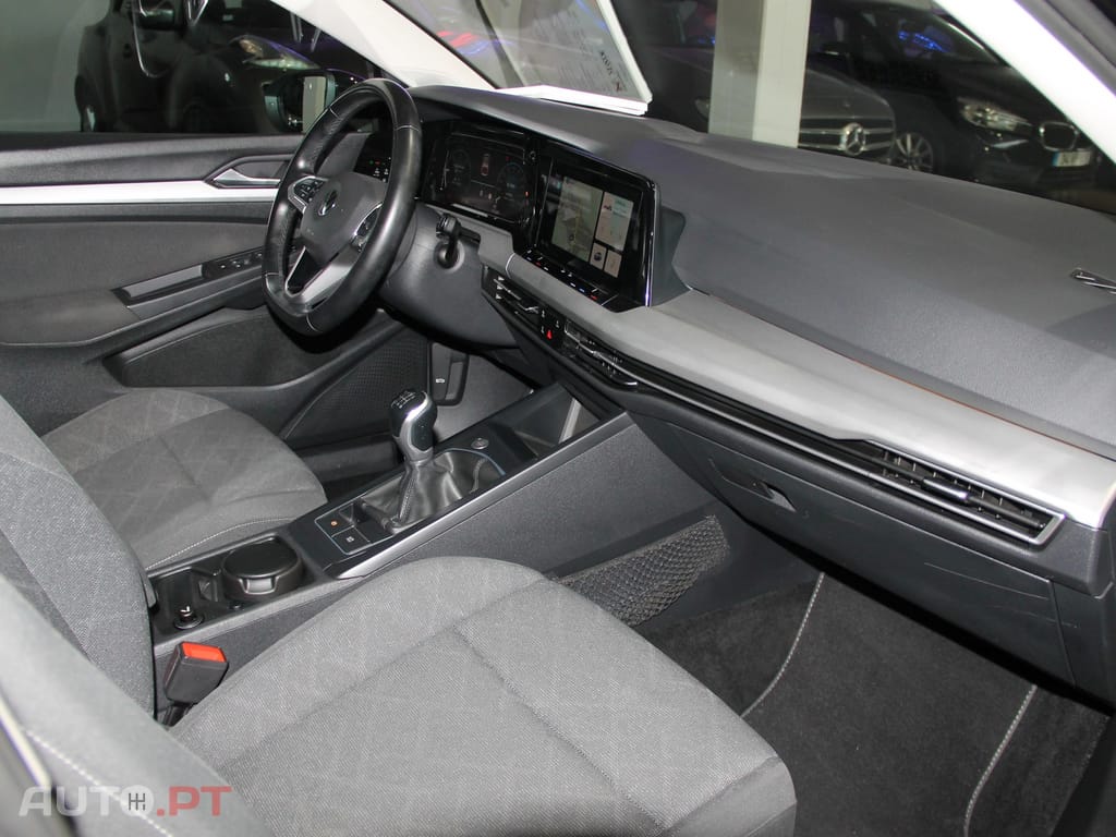 Volkswagen Golf 2.0 TDI Conceptline
