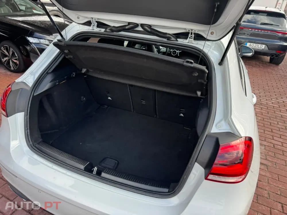 Mercedes-Benz A 180 AMG Line