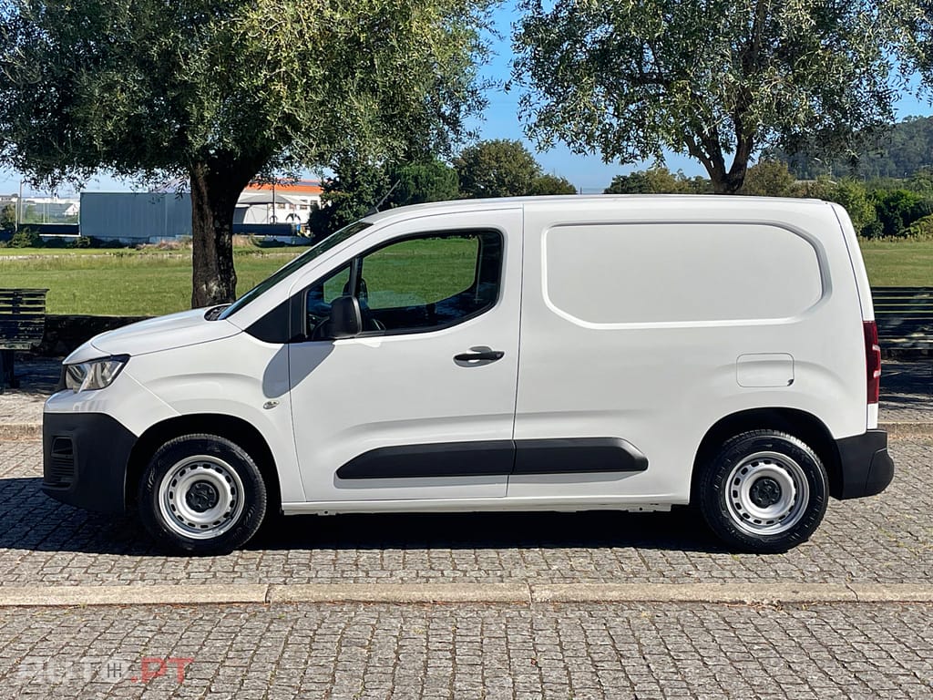 Peugeot Partner 1.5 HDI IVA Dedutível