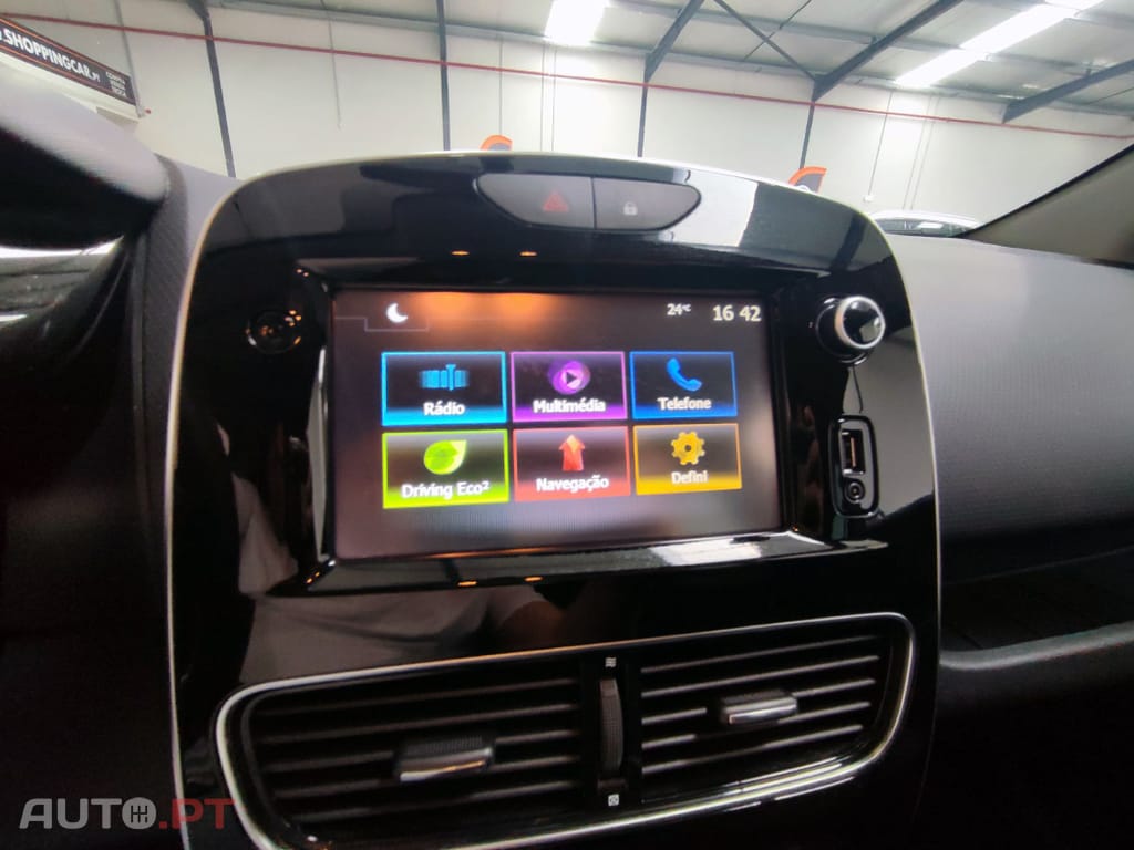 Renault Clio Limited