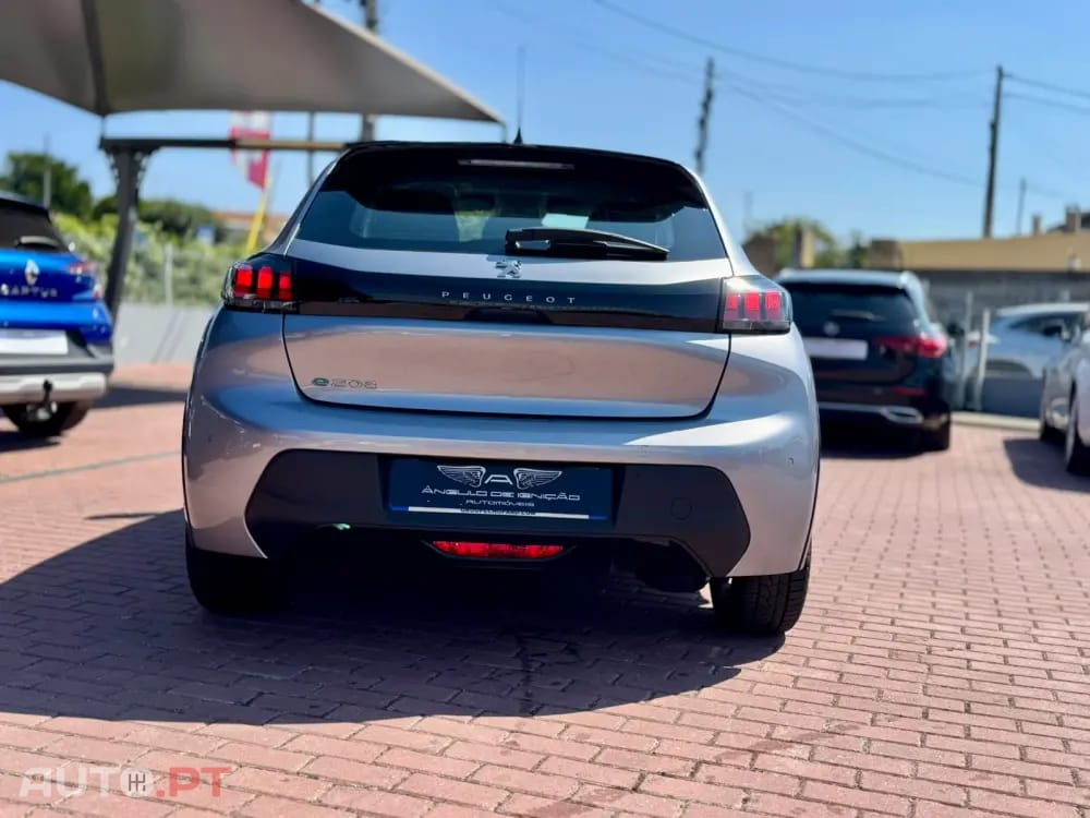 Peugeot E-208 50 kWh Active Pack