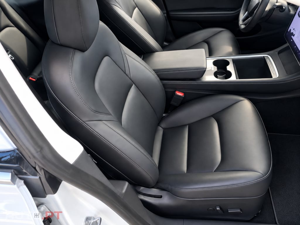 Tesla Model Y Long Range Tração Integral