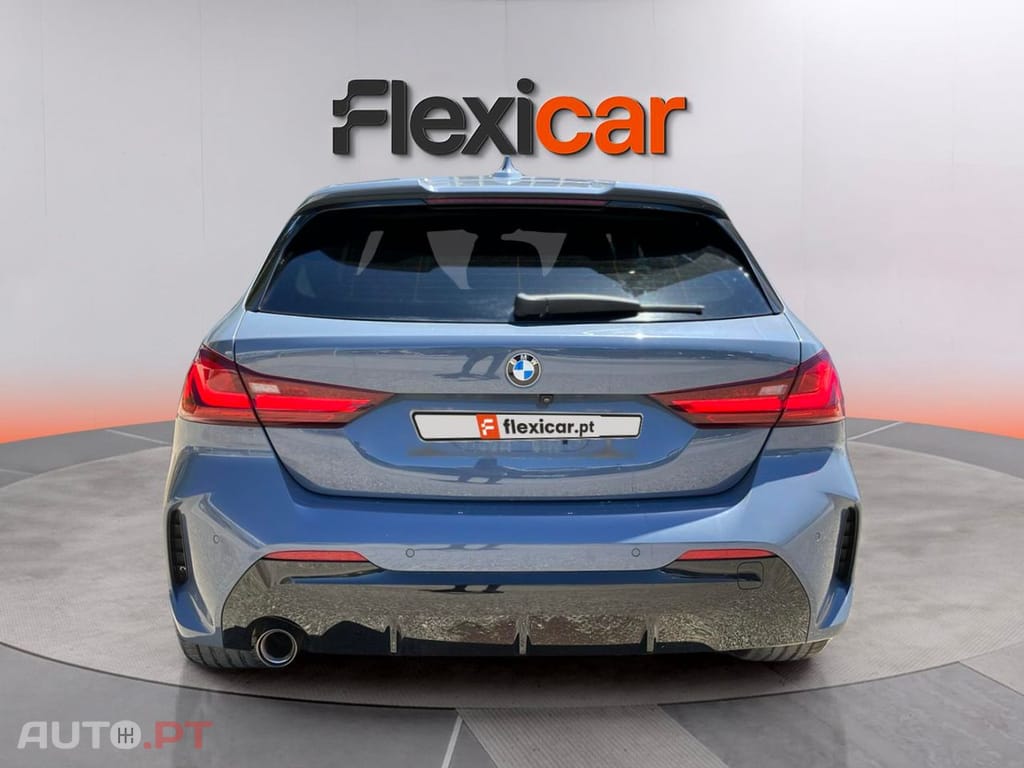 BMW 118 i Pack Desportivo M Auto