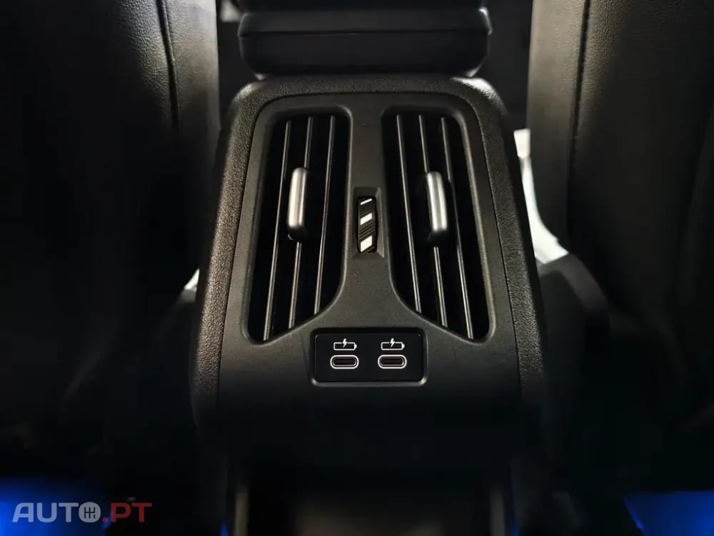 BMW iX1 xDrive30 Pack Desportivo M