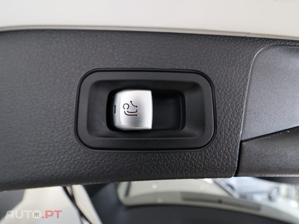Mercedes-Benz C 220 AMG LINE