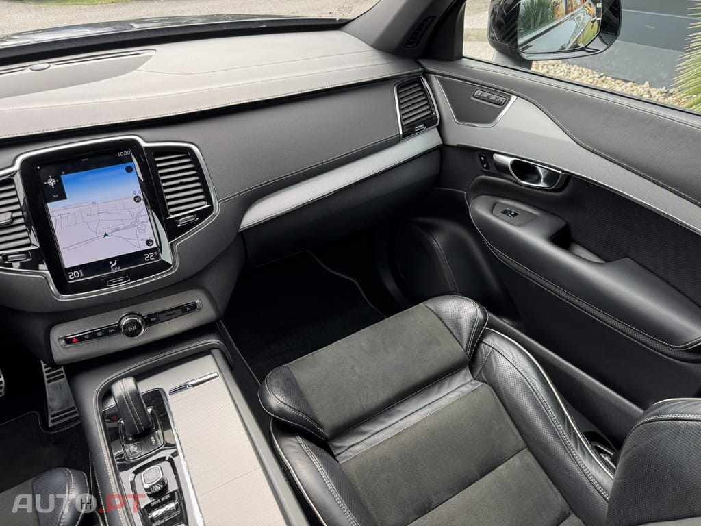 Volvo XC90 2.0 T8 PHEV R-Design AWD