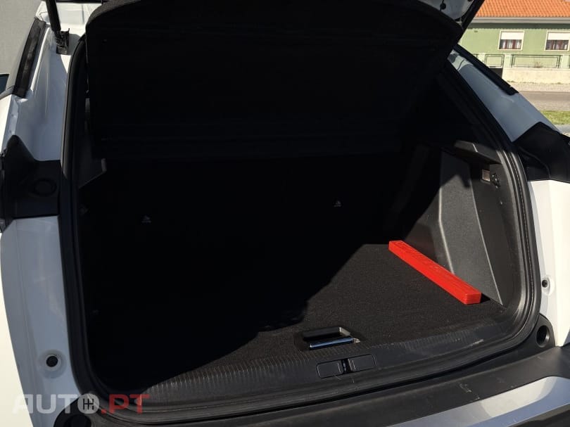 Peugeot 2008 1.2 PureTech Allure Pack EAT8