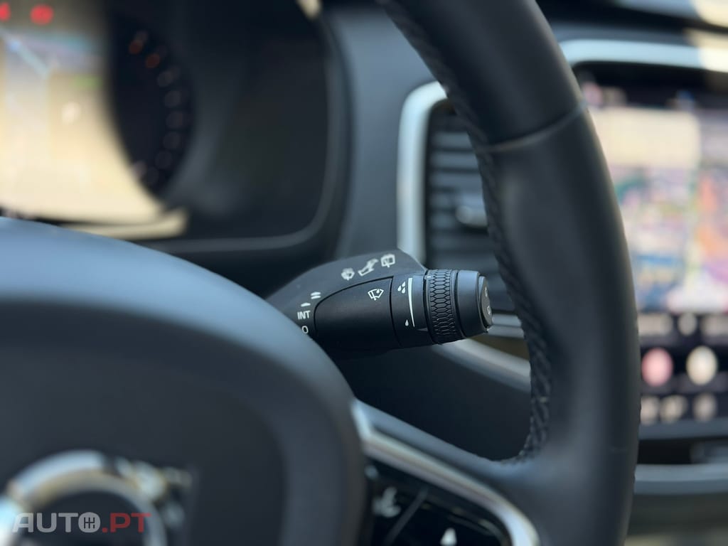 Volvo XC90 2.0 T8 PHEV Ultimate Dark AWD