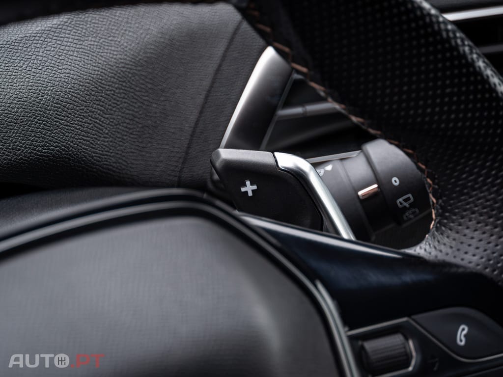 Peugeot 3008 1.5 BlueHDi GT Line EAT8