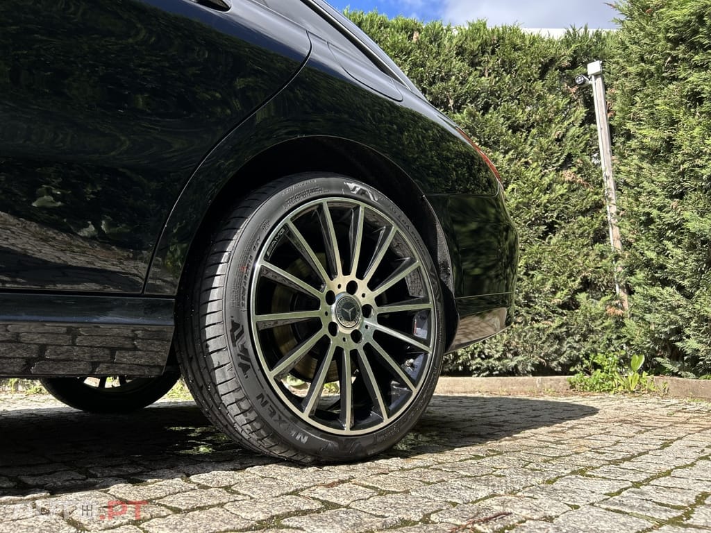Mercedes-Benz CLA 180 d Shooting Brake