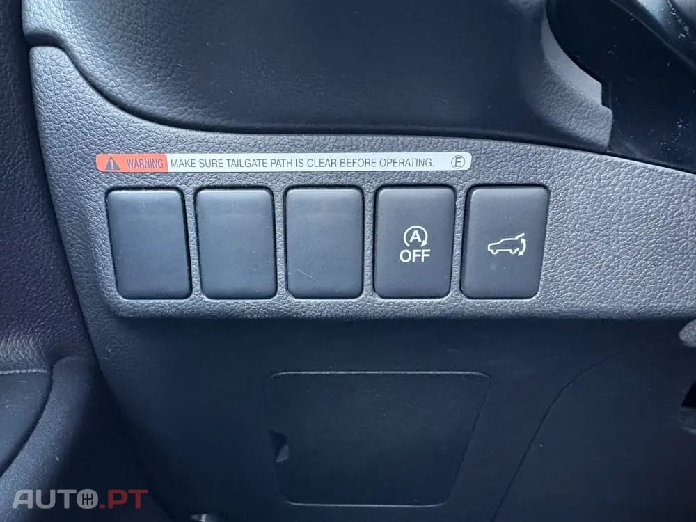 Mitsubishi Outlander 2.2 DI-D Instyle Navi