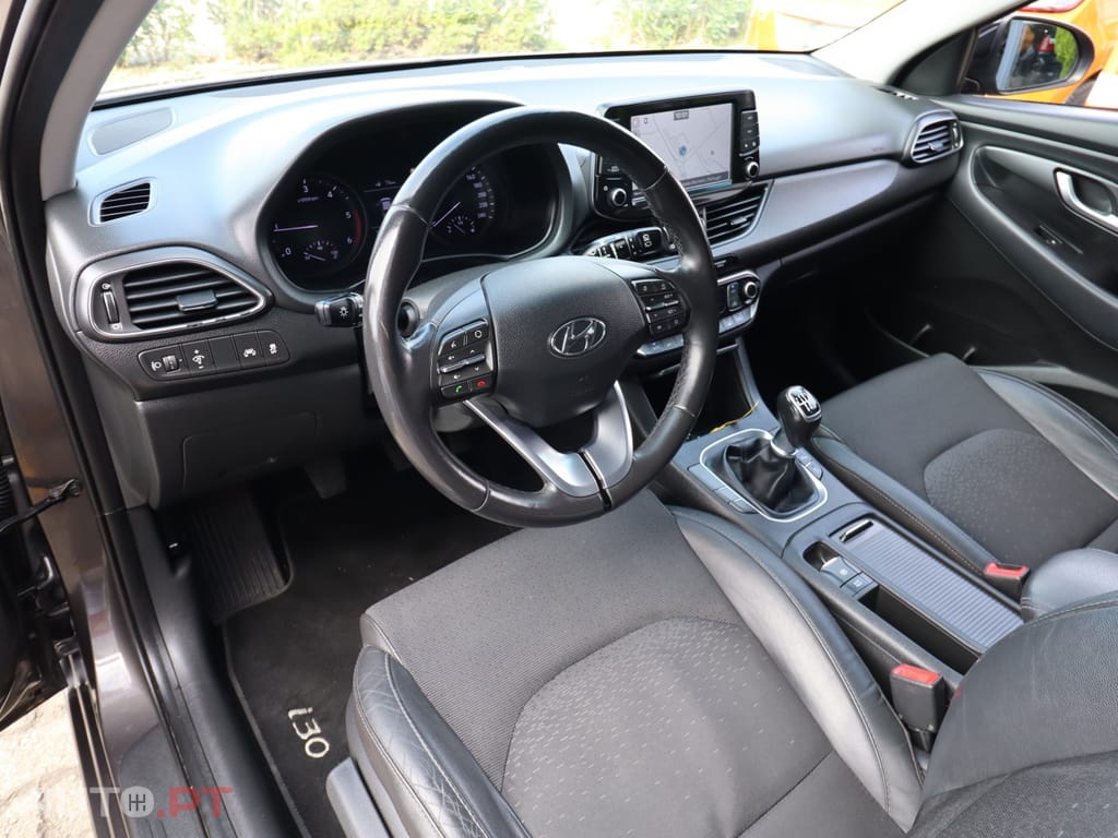 Hyundai i30 1.6 CRDi Blue Comfort+Navi