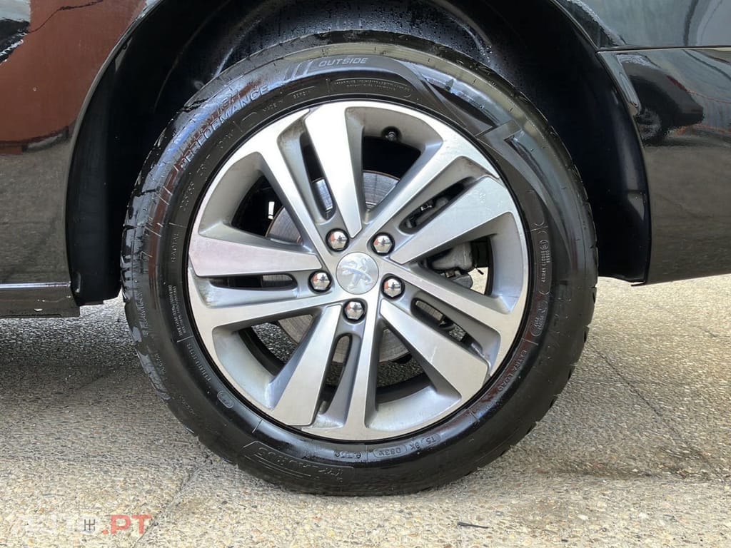 Peugeot Traveller 1.5 BlueHDi L2H1 Business Standard