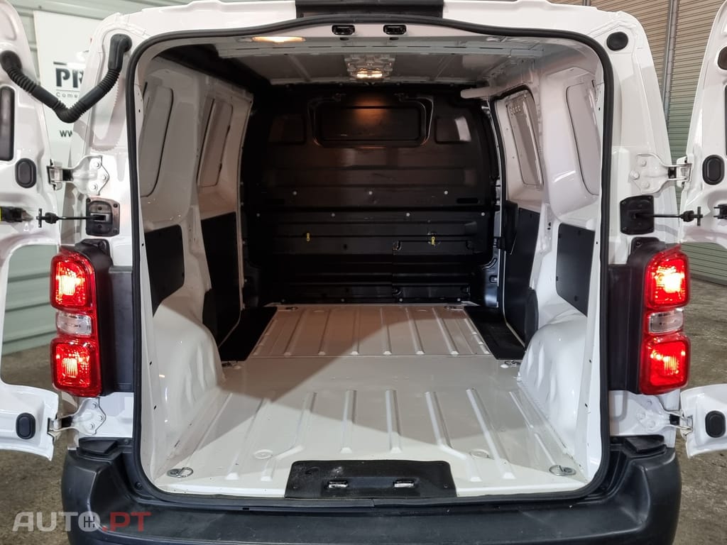 Peugeot Expert 1.6 BlueHDi L1H1 Premium Compact