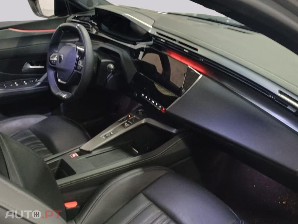 Peugeot 408 GT Plug-In I.V.A DEDUTÍVEL 