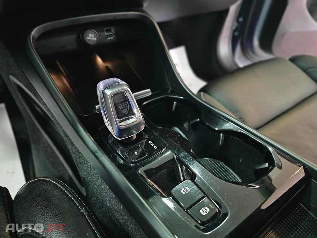 Volvo XC40 1.5 T5 PHEV Inscription Expression