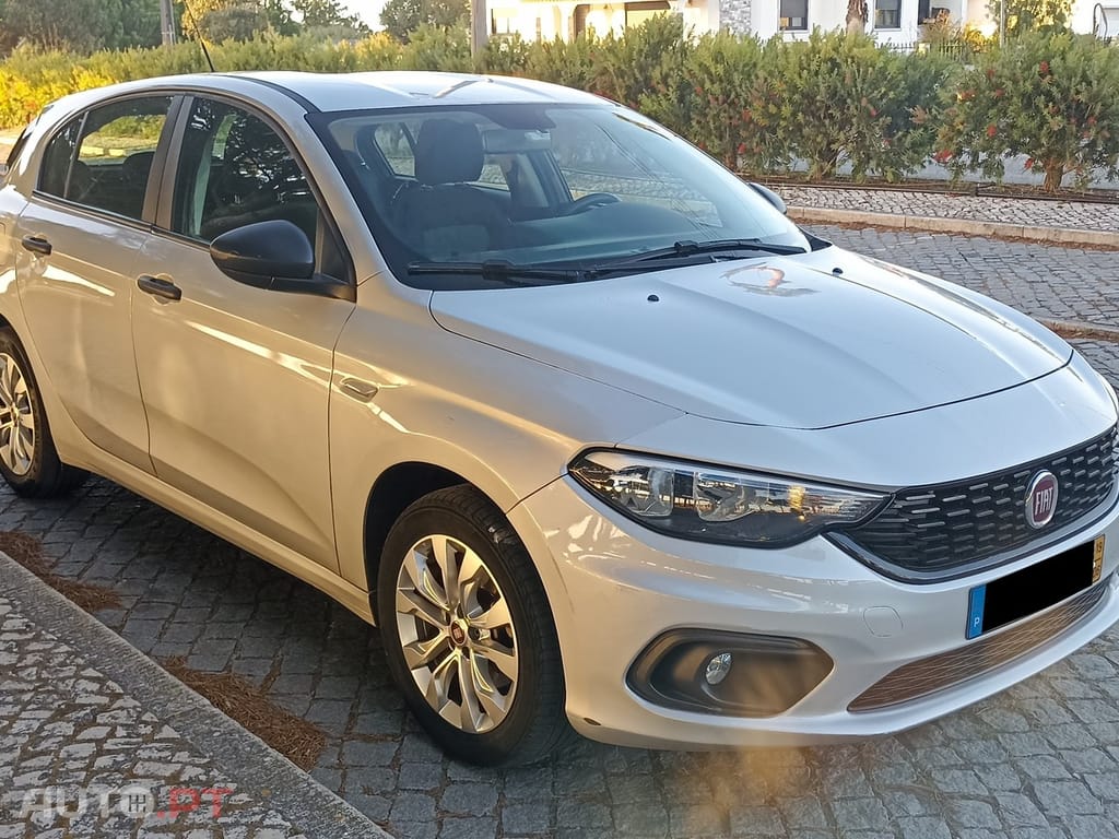 Fiat Tipo 1.3 M-Jet Lounge
