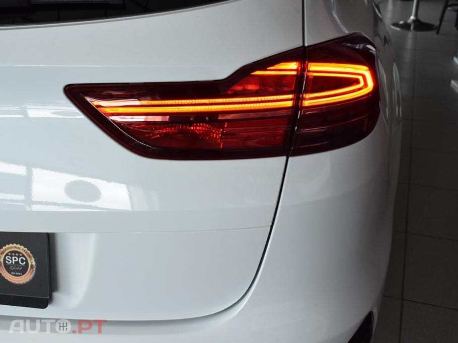 Kia Ceed SW 1.6 CRDi MHEV Dynamic