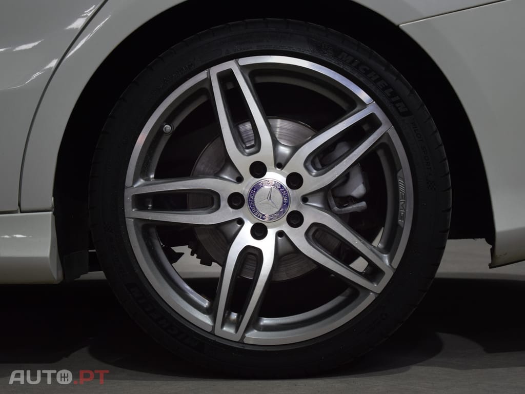 Mercedes-Benz CLA 180 AMG