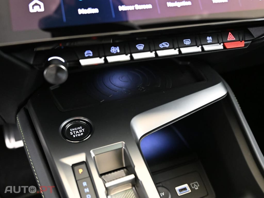 Peugeot 408  e-EAT8 GT HYBRID 
