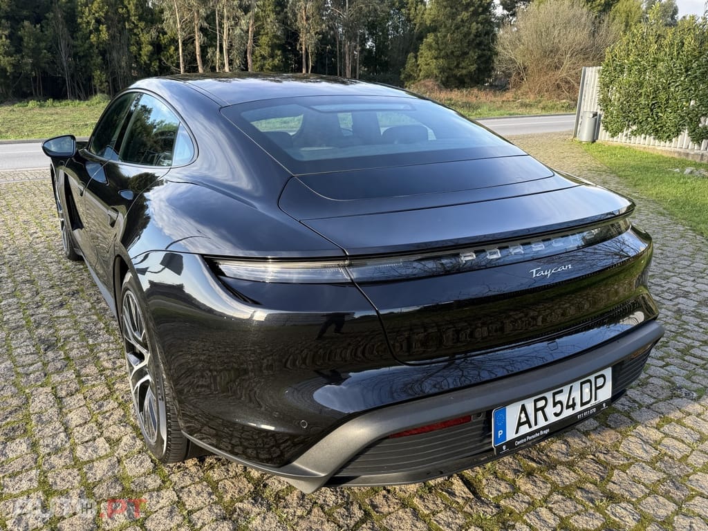 Porsche Taycan Performance Plus