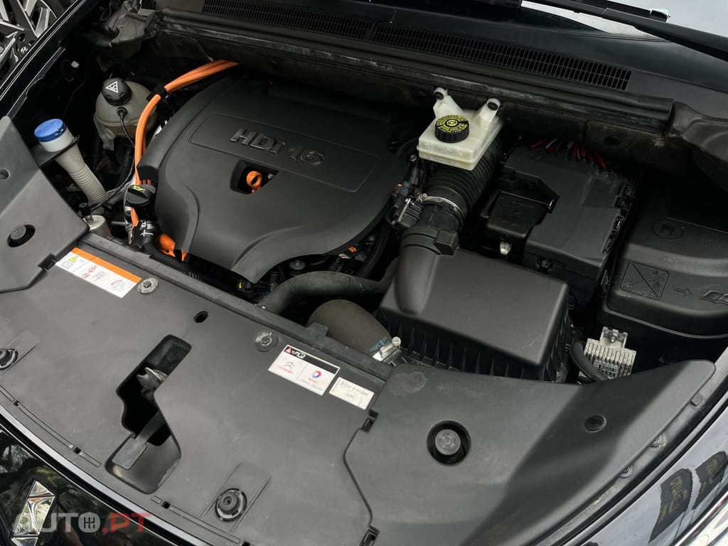 DS DS5  2.0 HDi Hybrid4 Business Class