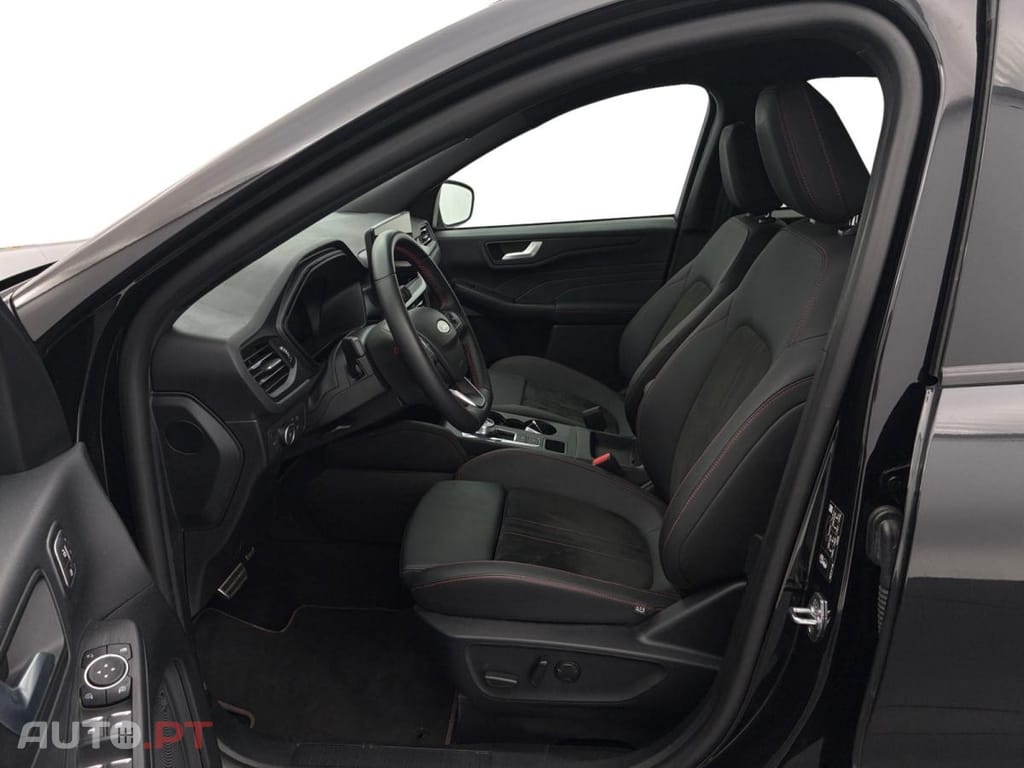 Ford Kuga 2.5 FHEV ST-Line X