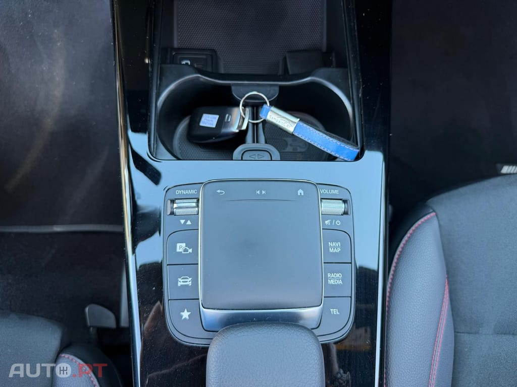 Mercedes-Benz CLA 250 e AMG Line