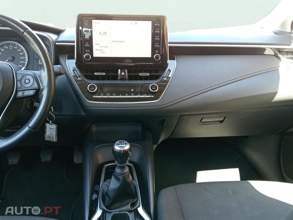 Toyota Corolla 1.5 VVT COMFORT