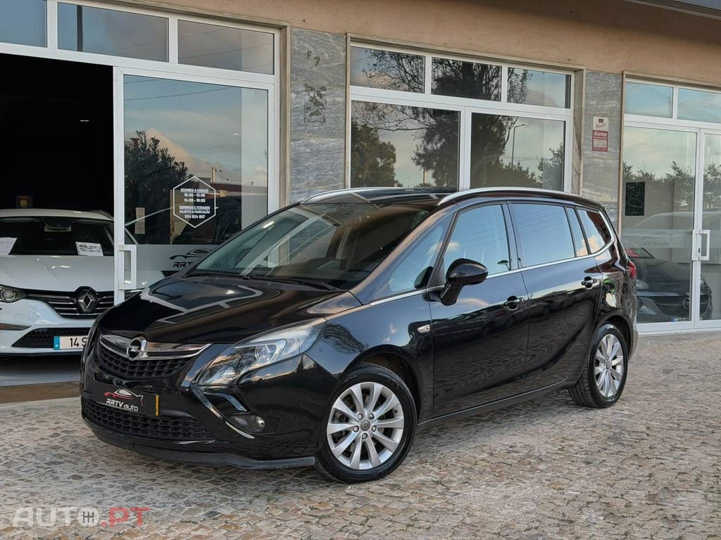 Opel Zafira 1.6 CDTi Cosmo