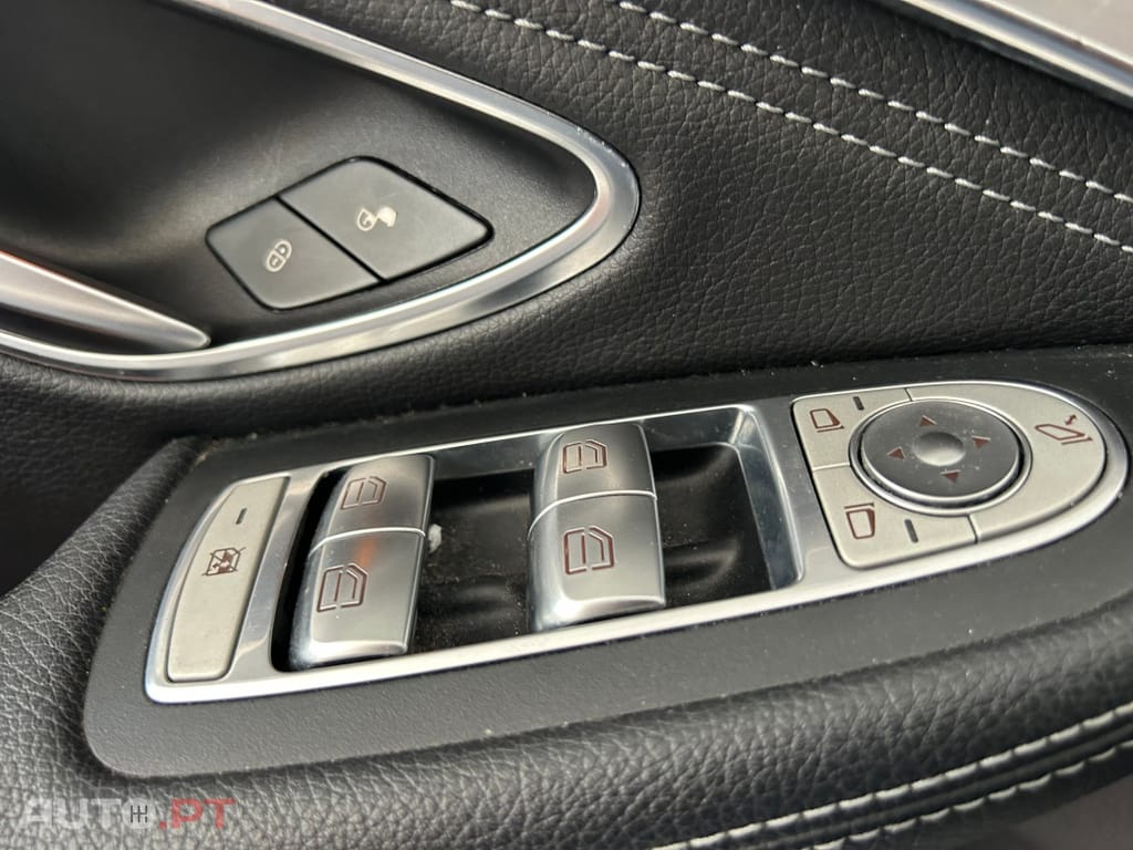 Mercedes-Benz C 300 BlueTEC Hybrid Avantgarde+