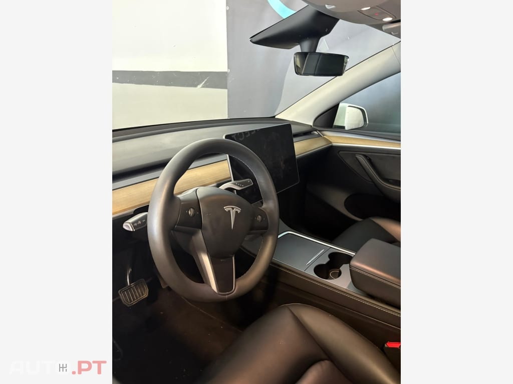 Tesla Model Y Tração Traseira