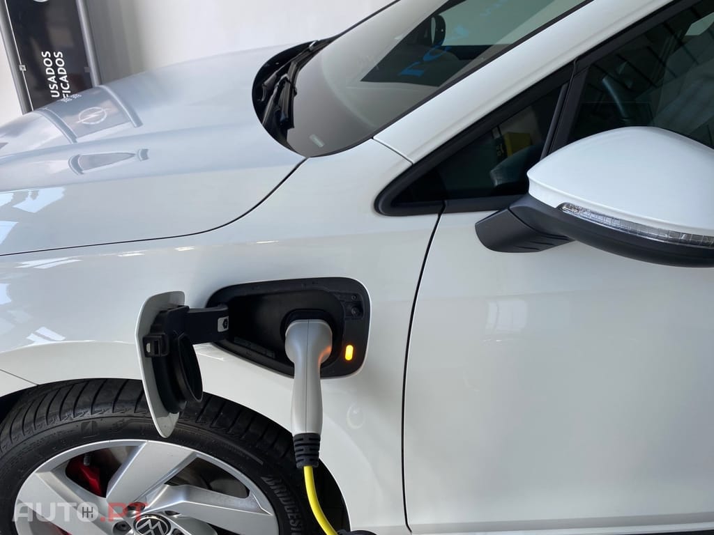 Volkswagen Golf 1.4 TSI GTE DSG