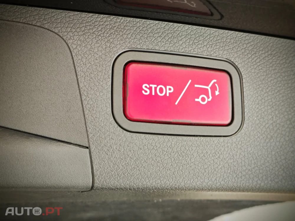 Mercedes-Benz E 220 Exclusive — fotografia 61