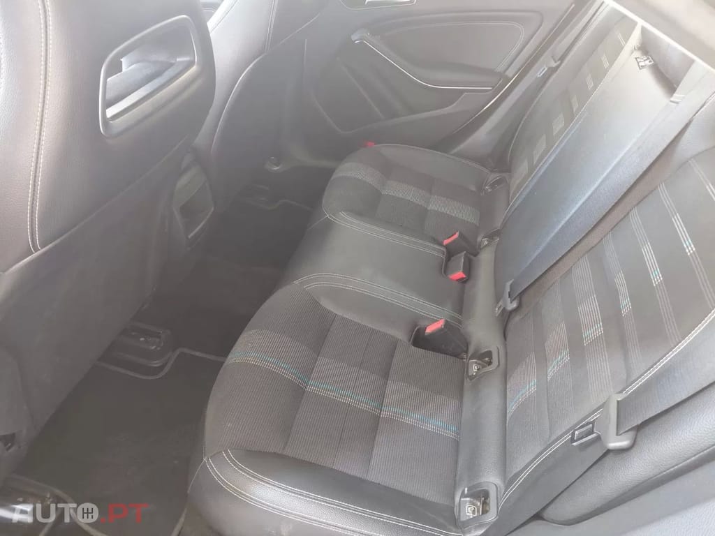 Mercedes-Benz CLA 180 d Urban