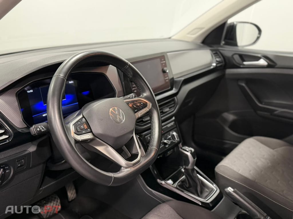 Volkswagen T-Cross 1.0 TSI Urban DSG