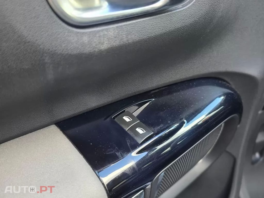 Citroen C4 Cactus BlueHDi 100 ETG6 Stop&Start Shine Edition