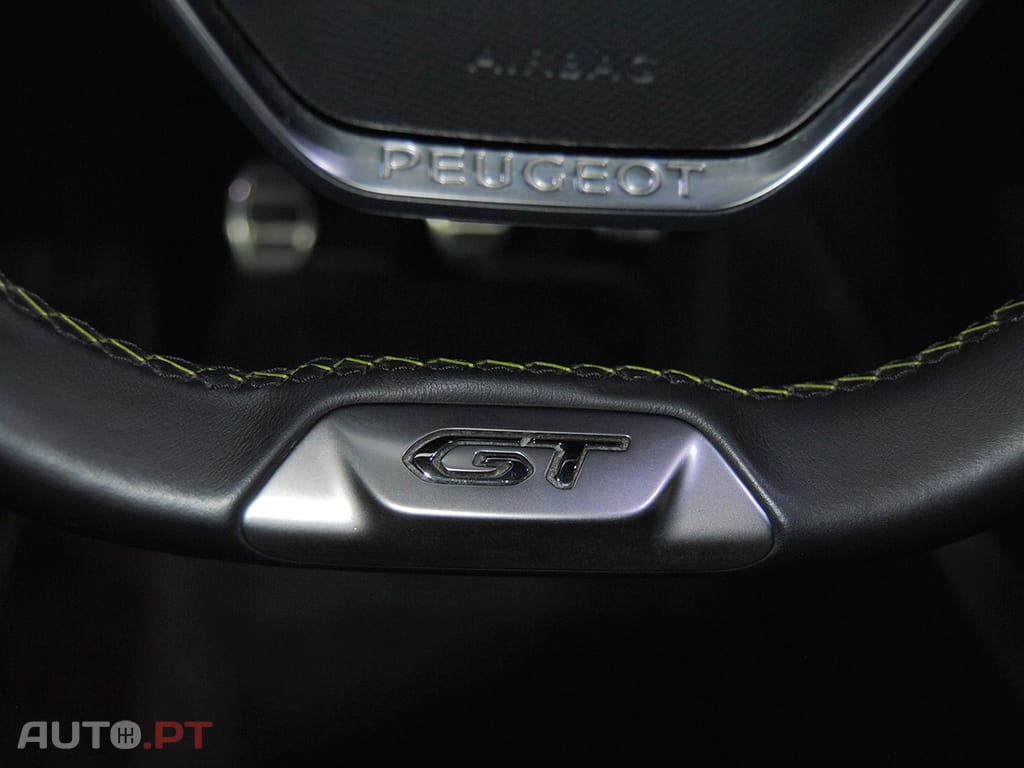 Peugeot 2008 1.2 PureTech GT Line