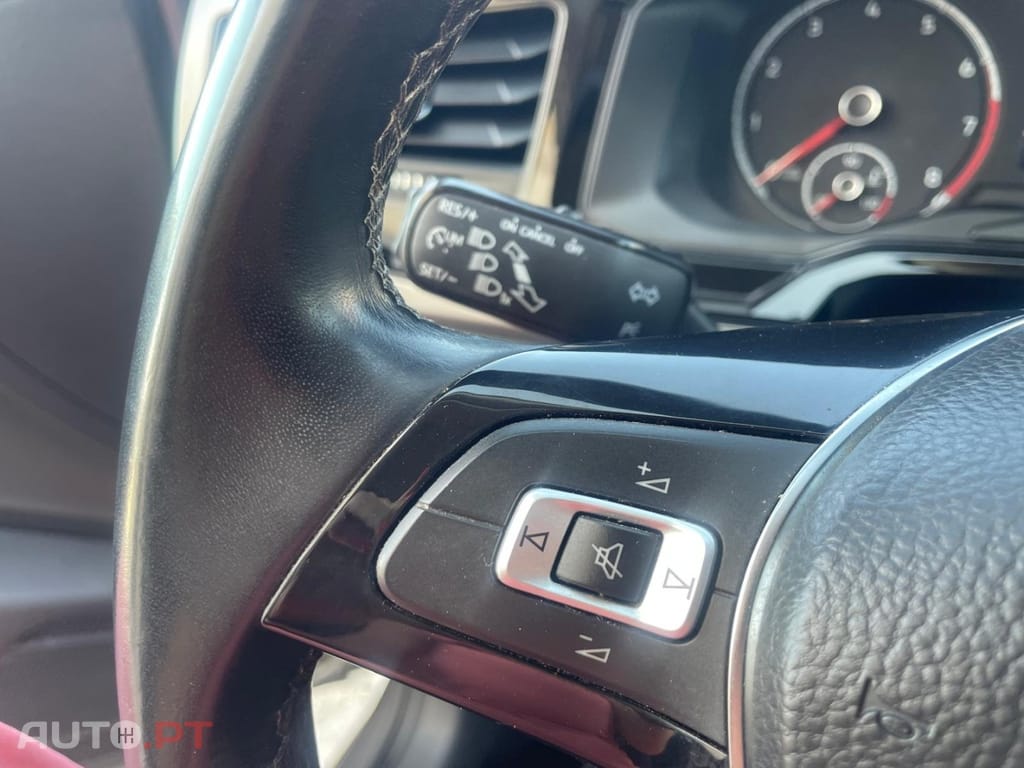 Volkswagen Polo 1.0 TSI Life DSG
