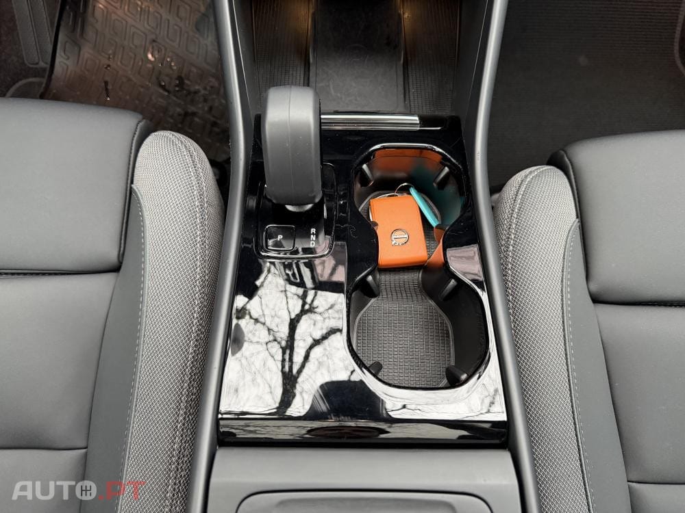 Volvo C40 Recharge Twin Plus