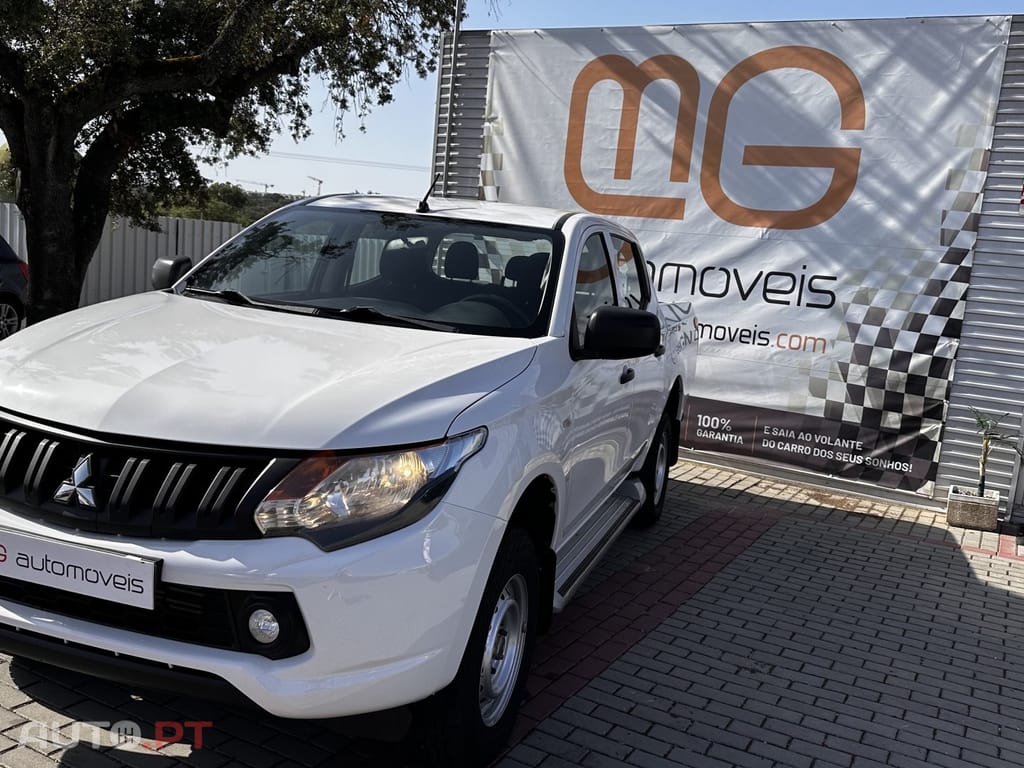 Mitsubishi L200 2.4 DI-D Club Invite CC 4WD
