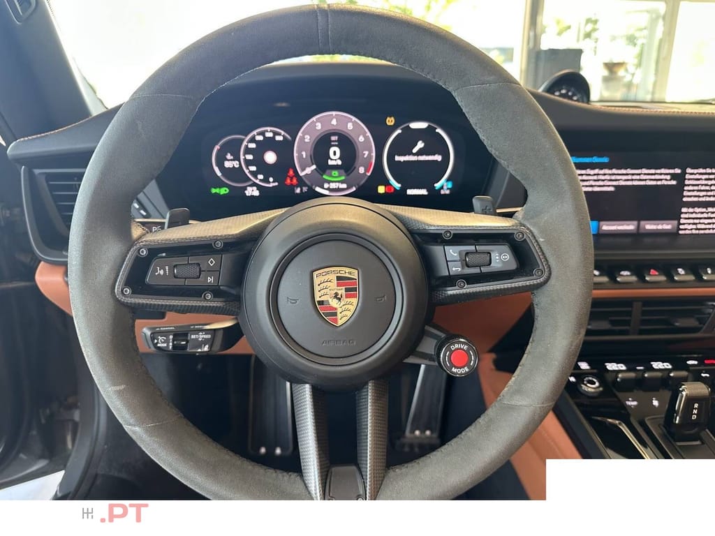 Porsche 992 Carrera GTS