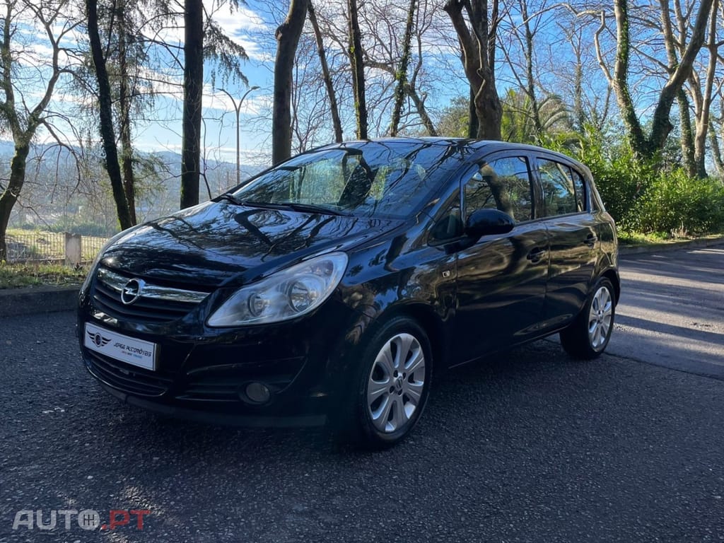 Opel Corsa 1.2 Enjoy