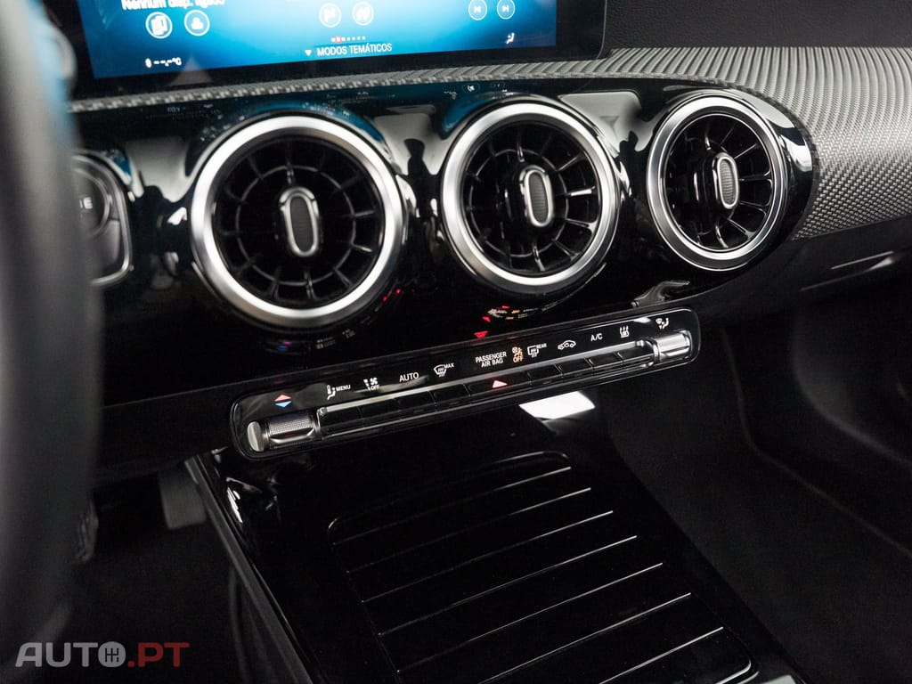 Mercedes-Benz CLA 250 e Shooting Brake Style Plus