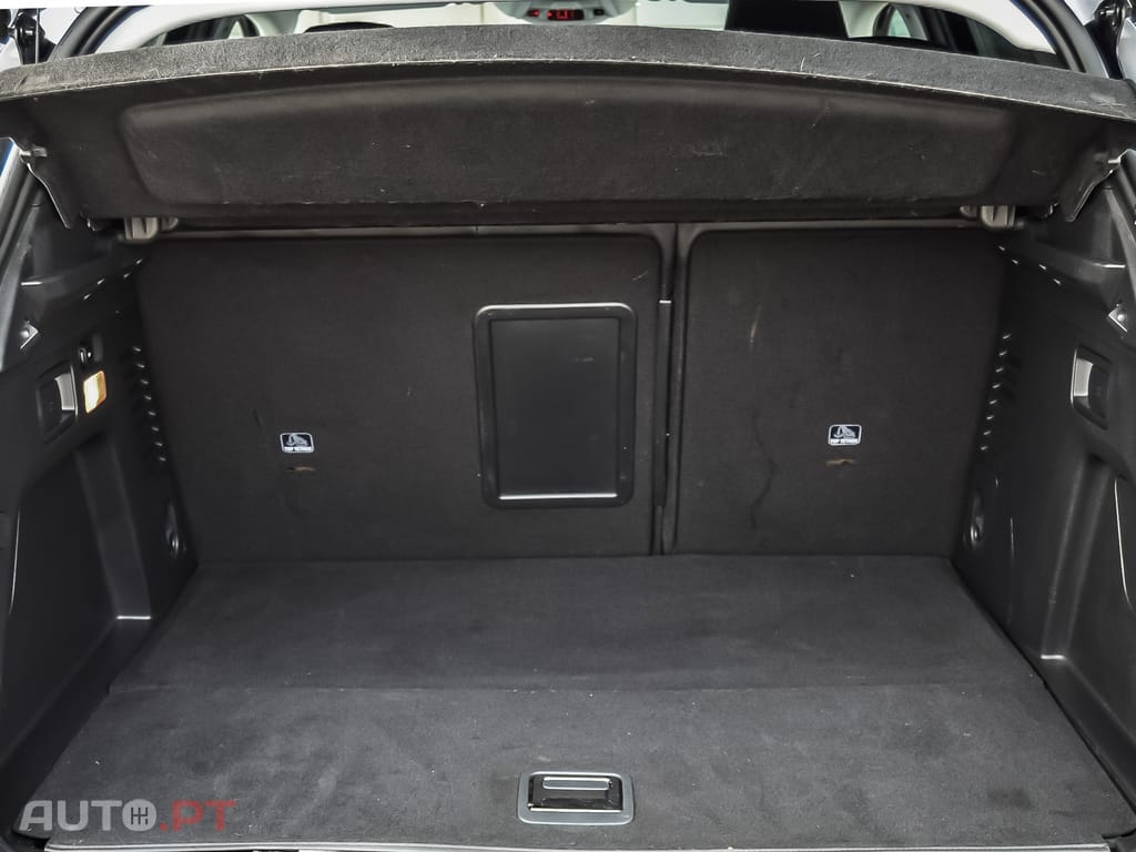 Peugeot 3008 1.6 Hybrid4 Allure Pack e-EAT8