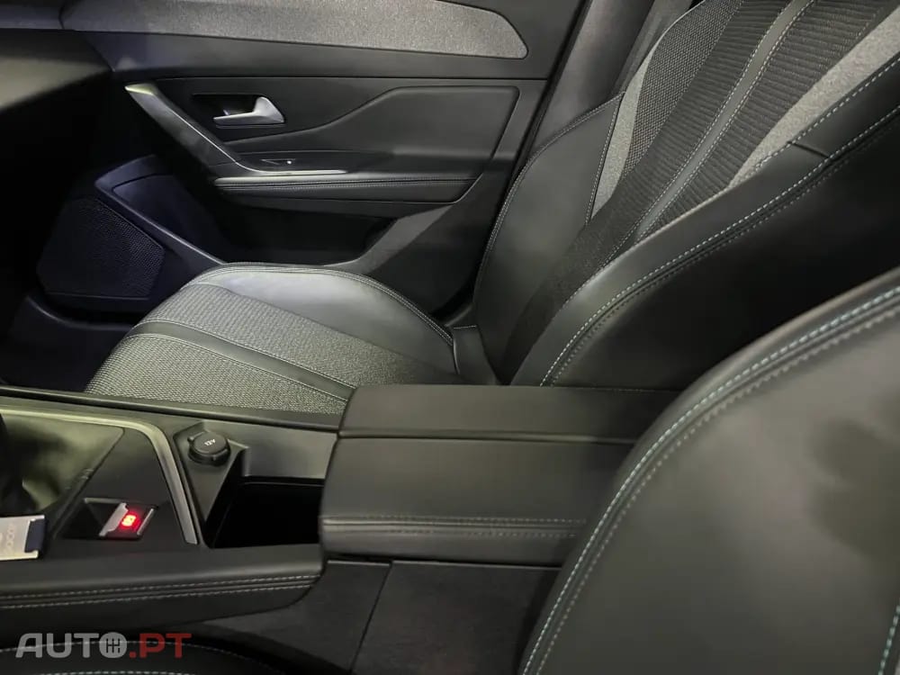 Peugeot 308 1.2 PureTech Allure Pack