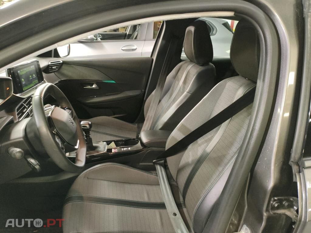 Peugeot 208 1.2 PureTech Allure Pack